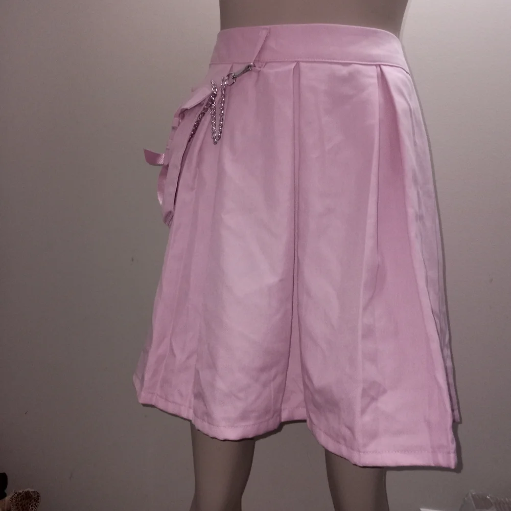 Hot topic pastel pink Gothic pleated skirt